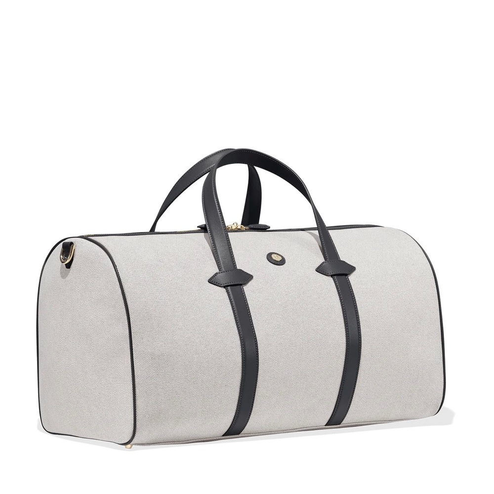 Brand New- Paravel Main Line Duffle in Domino Black 🖤✨